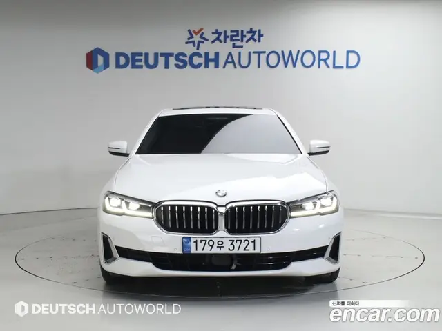 BMW 5 серия 2022 2.0 автомат (гидро), миниатюра 3