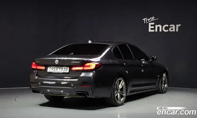 BMW 5 серия 2022 4.4 автомат (гидро), миниатюра 2