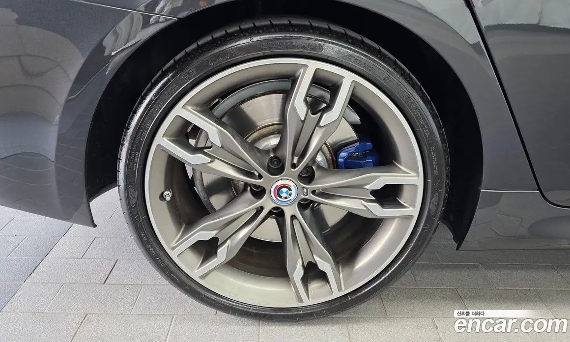 BMW 5 серия 2022 4.4 автомат (гидро), фото 5