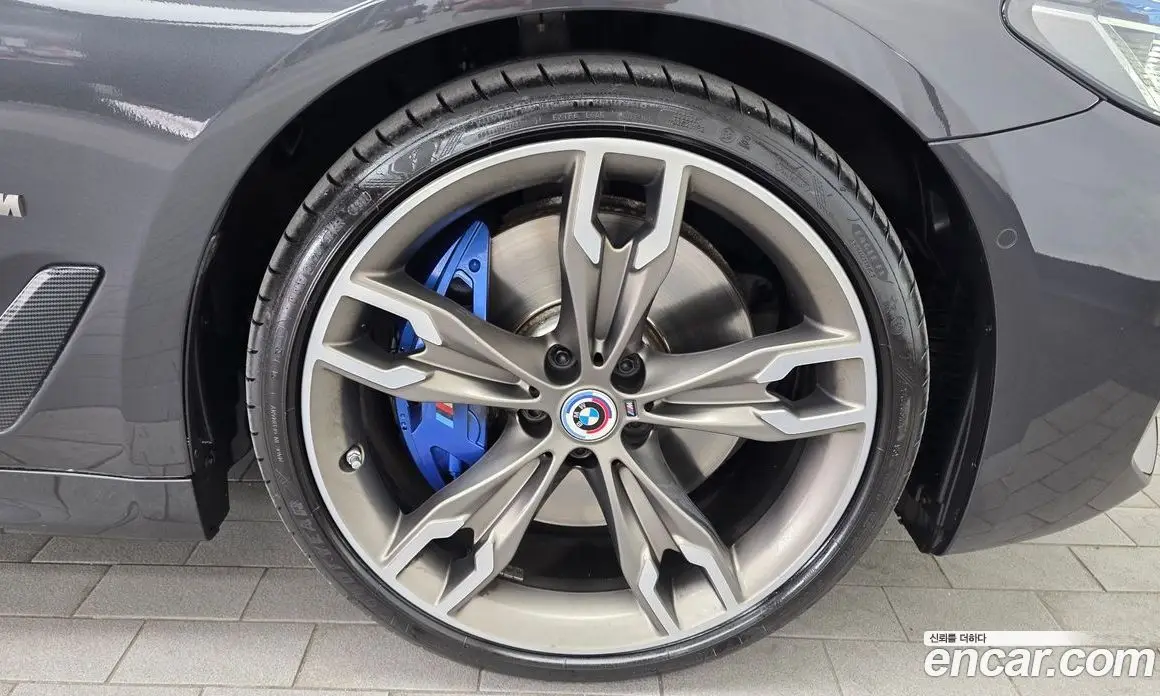 BMW 5 серия 2022 4.4 автомат (гидро), фото 7