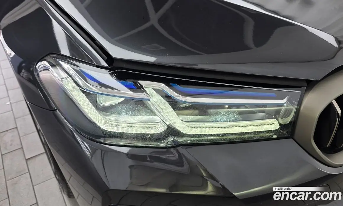 BMW 5 серия 2022 4.4 автомат (гидро), фото 8