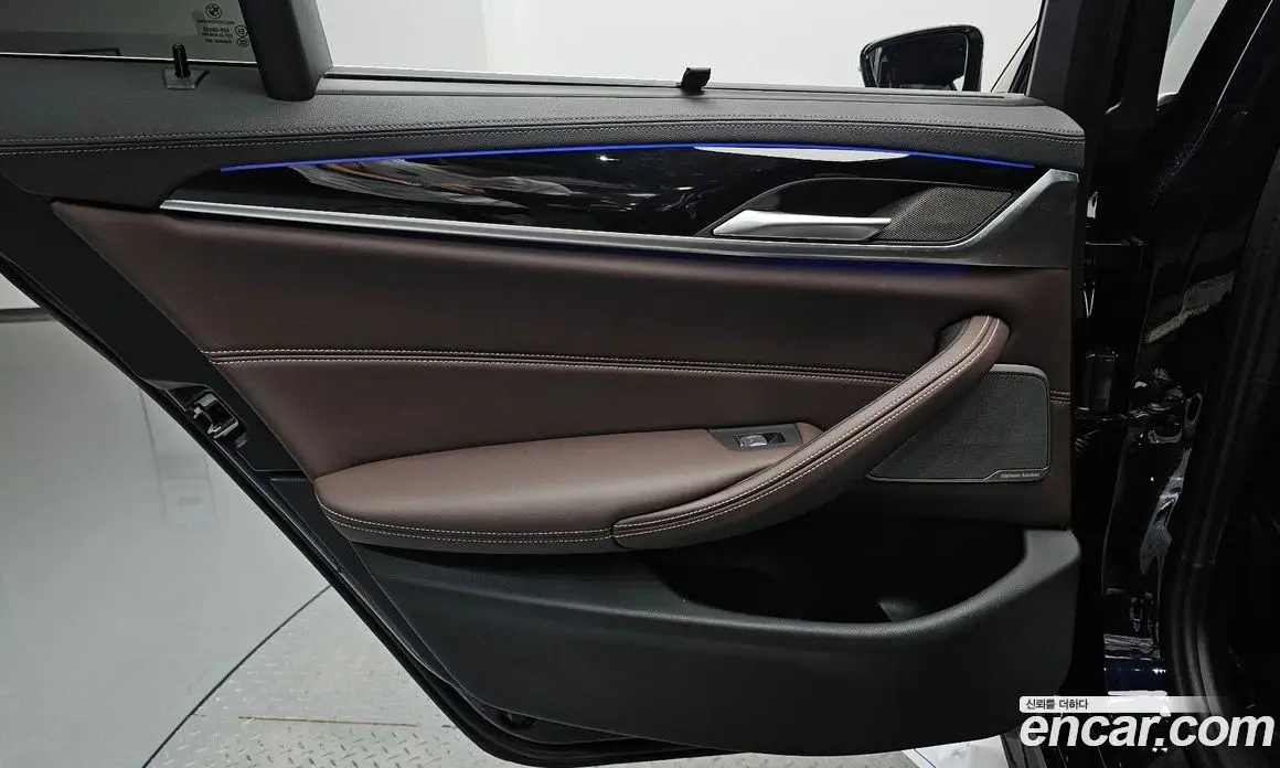 BMW 5 серия 2023 2.0 автомат (гидро), фото 14