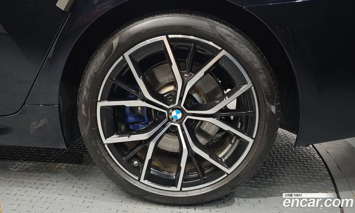 BMW 5 серия 2023 2.0 автомат (гидро), фото 6