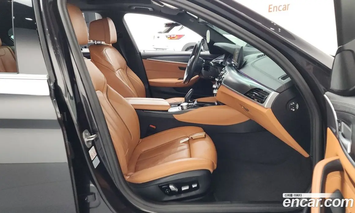BMW 5 серия 2023 2.0 автомат (гидро), фото 16