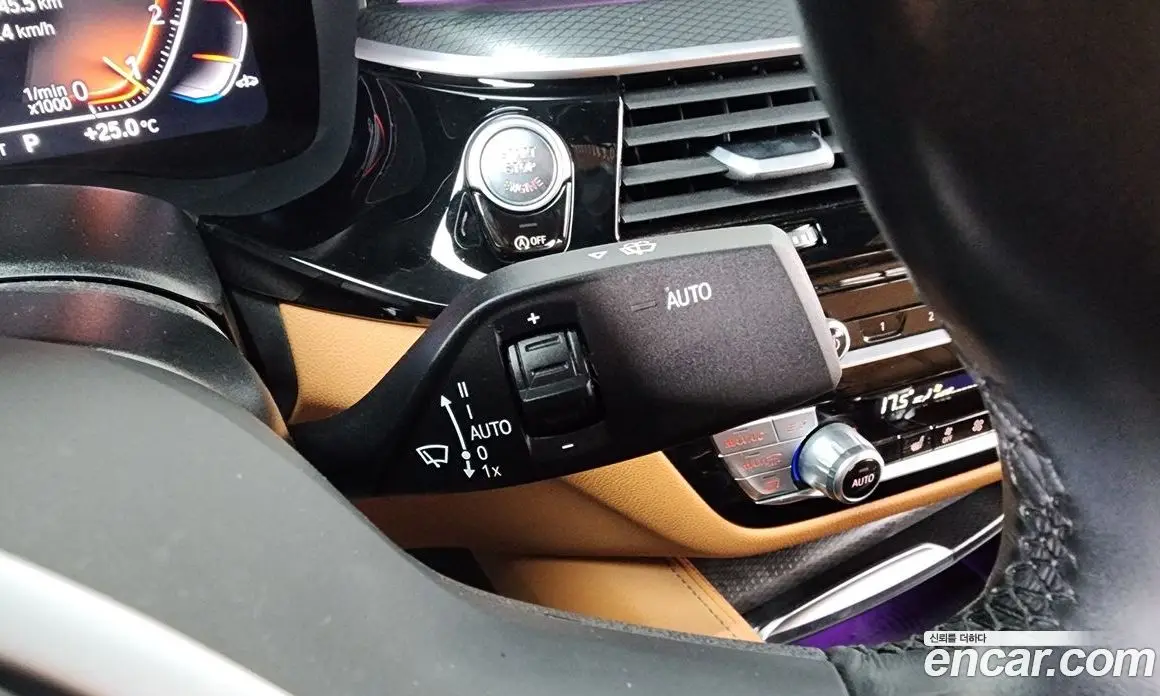 BMW 5 серия 2023 2.0 автомат (гидро), фото 27