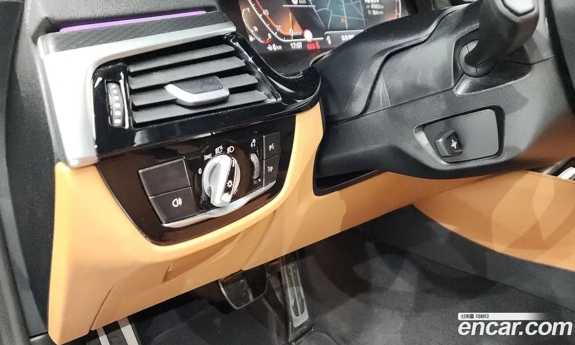 BMW 5 серия 2023 2.0 автомат (гидро), фото 30