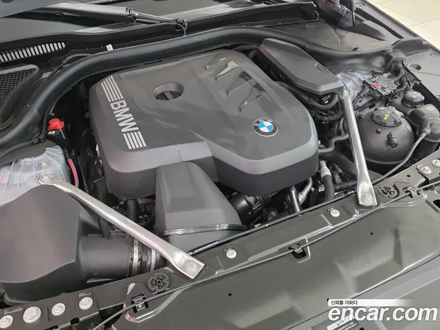 BMW 5 серия 2025 2.0 автомат (гидро), миниатюра 6