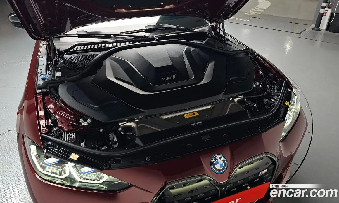 BMW i4 2023 0.2 автомат (гидро), фото 5