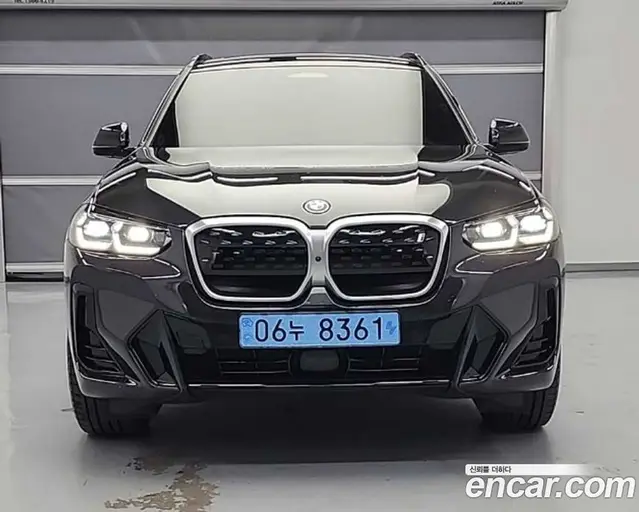 BMW iX3 2024 автомат (гидро), миниатюра 2