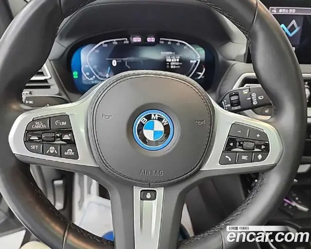 BMW iX3 2024 автомат (гидро), миниатюра 9