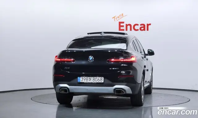 BMW X4 2022 2.0 автомат (гидро), миниатюра 4