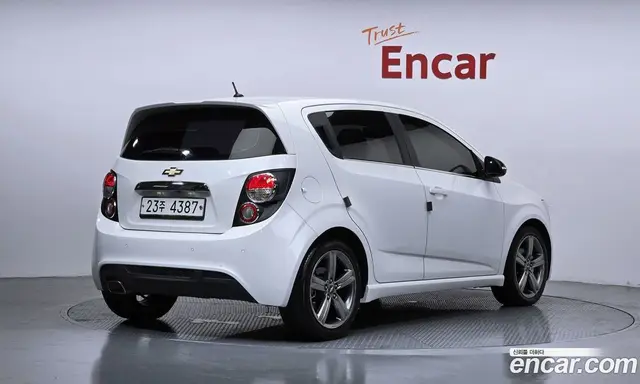 Chevrolet Aveo 2014 1.4 автомат (гидро), миниатюра 2