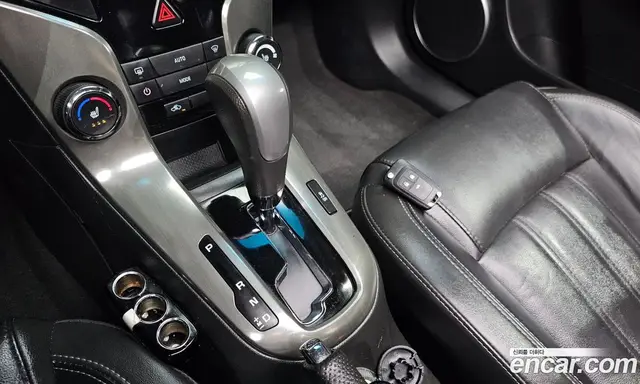 Chevrolet Cruze 2015 2.0 автомат (гидро), миниатюра 12