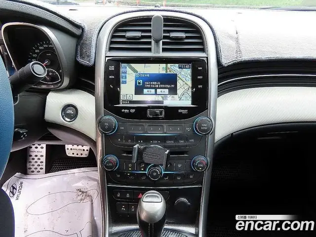 Chevrolet Malibu 2014 2.0 автомат (гидро), миниатюра 12
