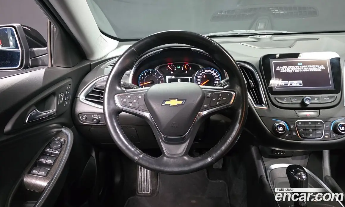 Chevrolet Malibu 2018 2.0 автомат (гидро), фото 19