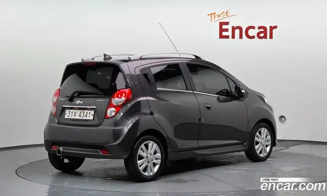Chevrolet Spark 2015 1.0 автомат (гидро), миниатюра 2