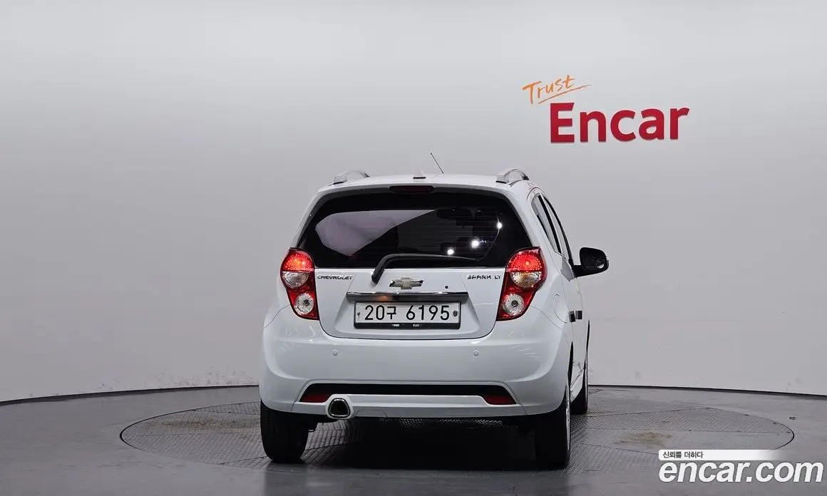 Chevrolet Spark 2015 1.0 автомат (гидро), фото 4