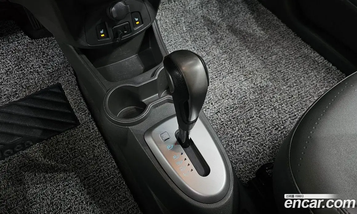 Chevrolet Spark 2015 1.0 автомат (гидро), фото 9