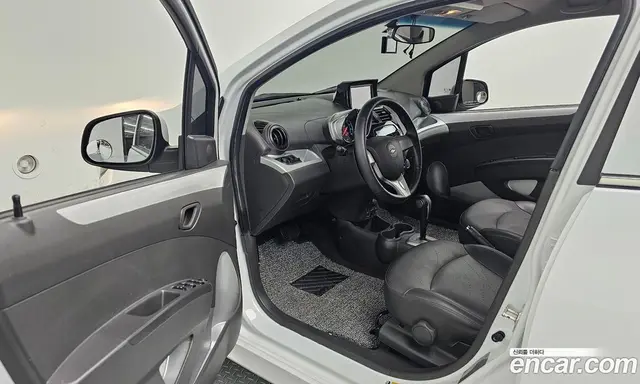 Chevrolet Spark 2015 1.0 автомат (гидро), миниатюра 10