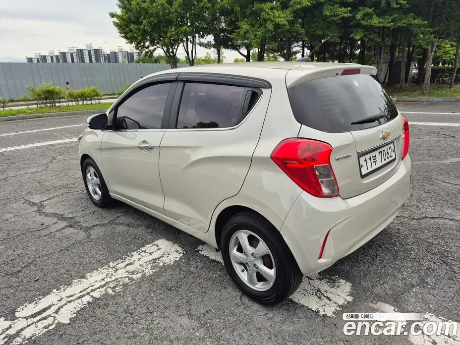 Chevrolet Spark 2015 1.0 автомат (гидро), фото 6