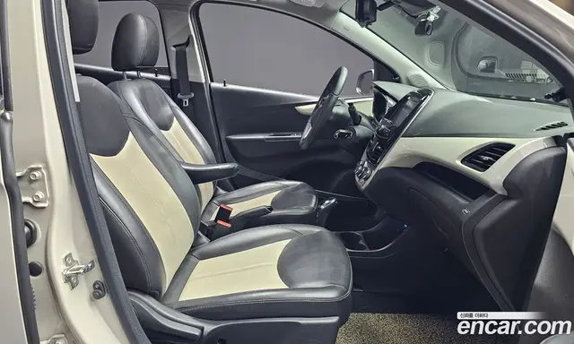 Chevrolet Spark 2016 1.0 автомат (гидро), миниатюра 11