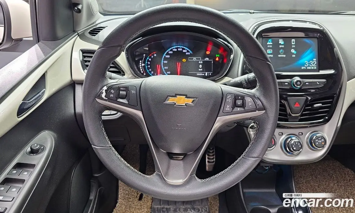 Chevrolet Spark 2016 1.0 автомат (гидро), фото 13