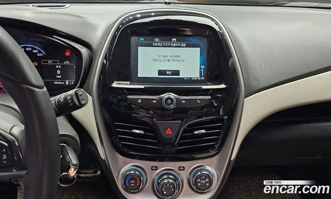 Chevrolet Spark 2016 1.0 автомат (гидро), фото 14