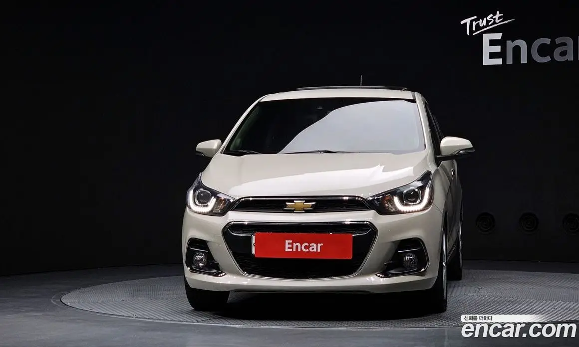 Chevrolet Spark 2016 1.0 автомат (гидро), фото 3
