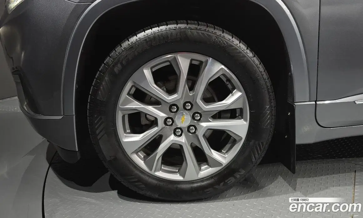 Chevrolet Traverse 2019 3.6 автомат (гидро), фото 5