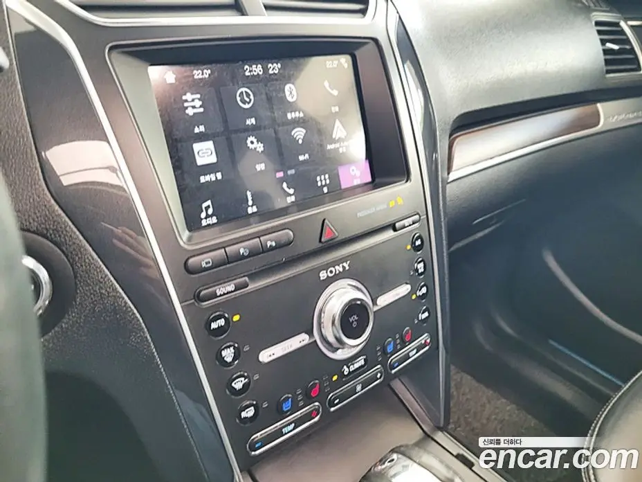 Ford Explorer 2019 2.3 автомат (гидро), фото 13