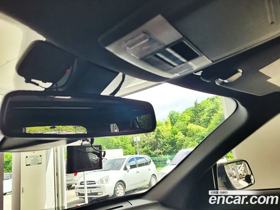 Ford Explorer 2019 2.3 автомат (гидро), фото 16