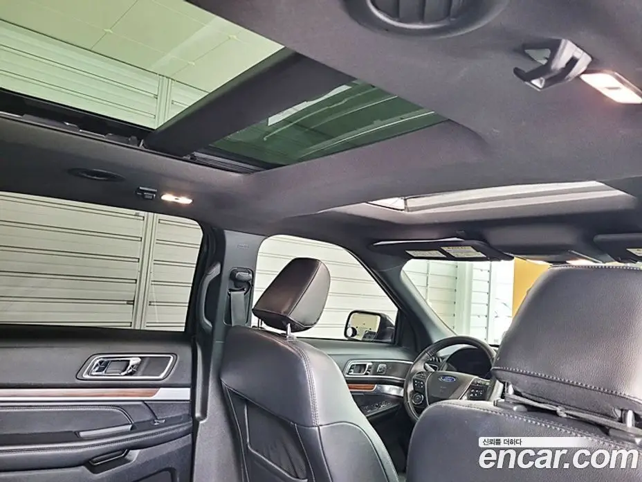 Ford Explorer 2019 2.3 автомат (гидро), фото 18