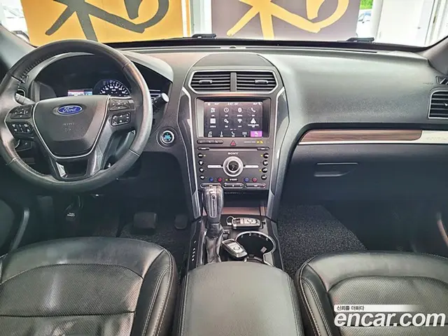 Ford Explorer 2019 2.3 автомат (гидро), миниатюра 7