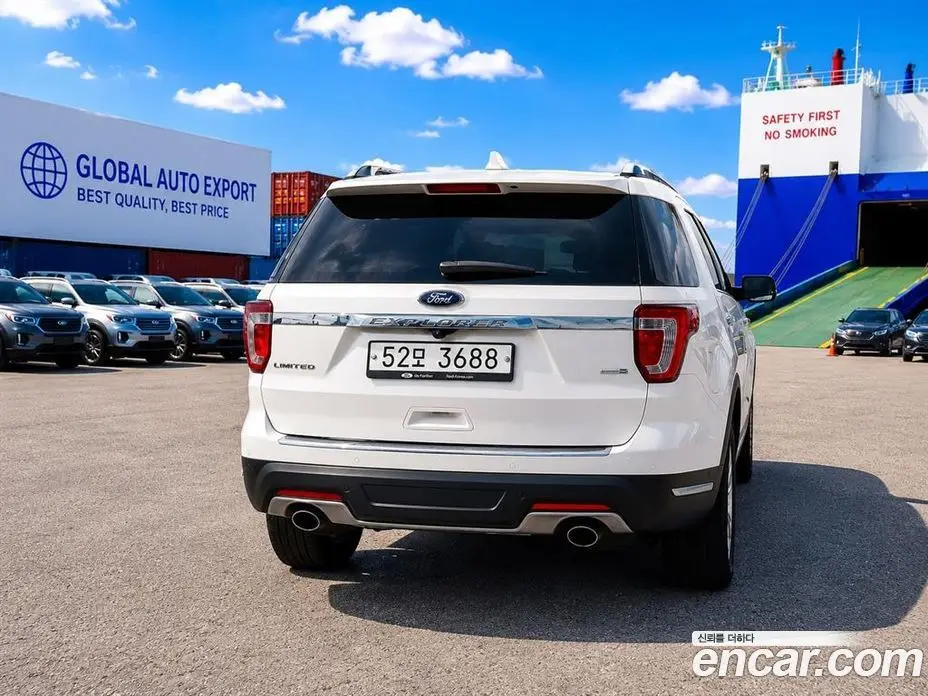 Ford Explorer 2019 2.3 автомат (гидро), фото 3