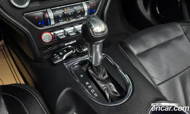 Ford Mustang 2017 2.3 автомат (гидро), миниатюра 12