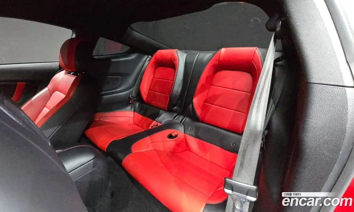 Ford Mustang 2020 5.0 автомат (гидро), фото 18