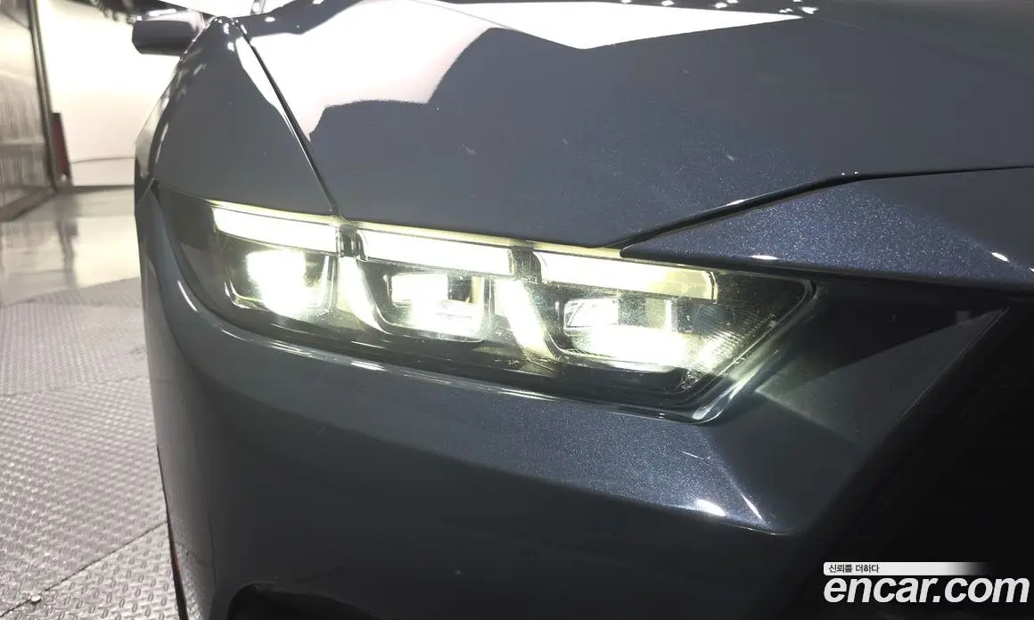 Ford Mustang 2024 2.3 автомат (гидро), фото 8