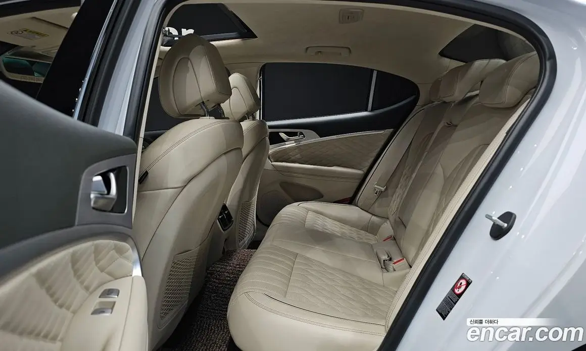 Genesis G70 2019 2.0 автомат (гидро), фото 17