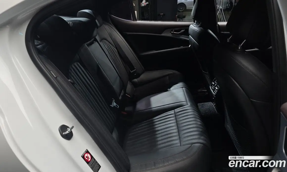 Genesis G70 2020 2.0 автомат (гидро), фото 11