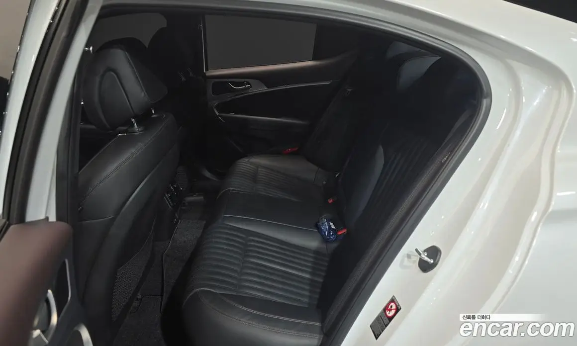Genesis G70 2020 2.0 автомат (гидро), фото 12