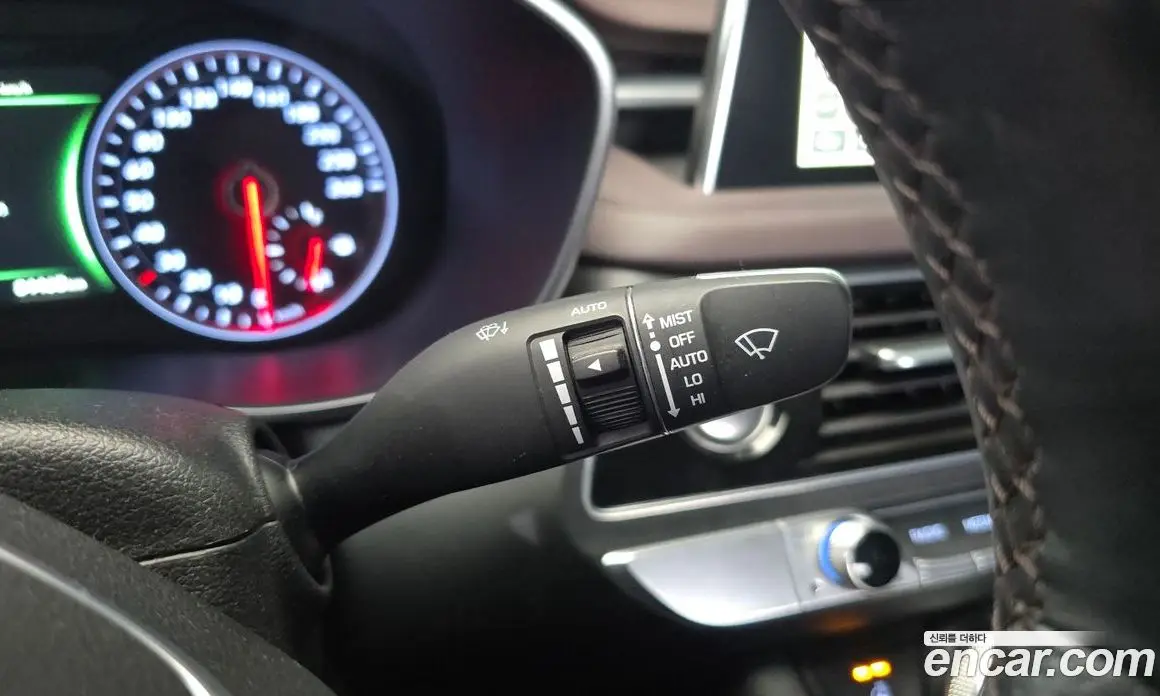 Genesis G70 2020 2.0 автомат (гидро), фото 16
