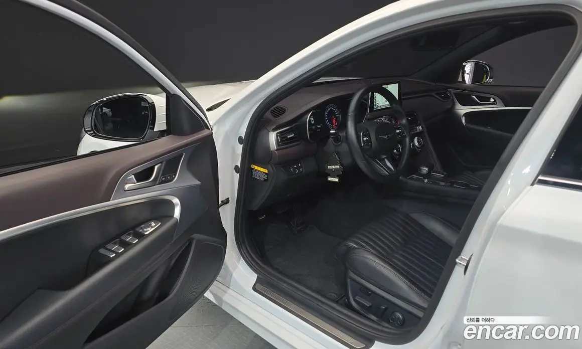 Genesis G70 2020 2.0 автомат (гидро), фото 10