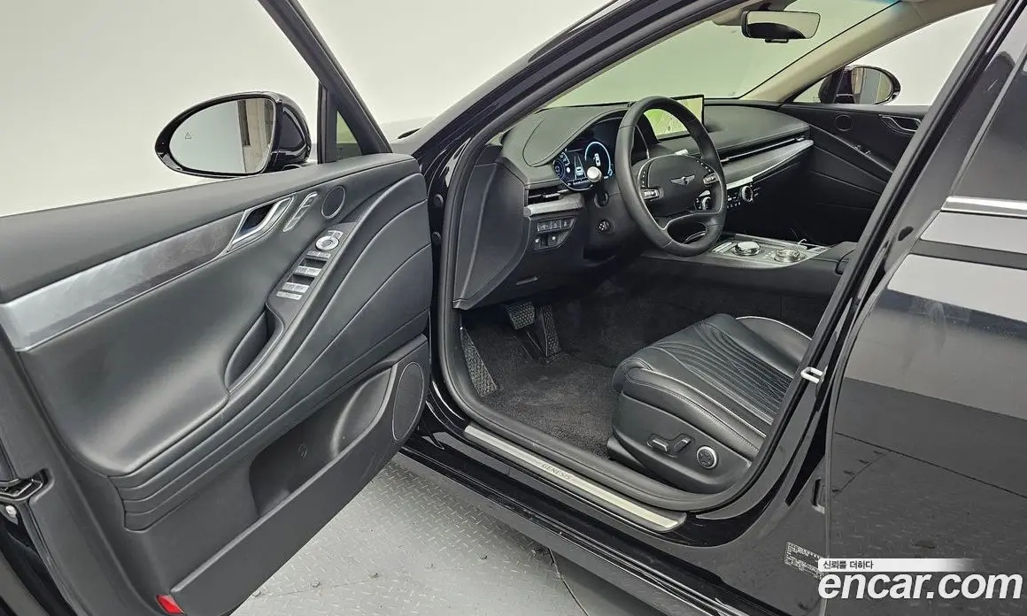 Genesis G80 2023 2.5 автомат (гидро), фото 10