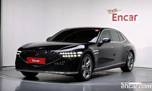Genesis G90, 2022, 74 590 км