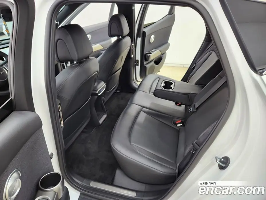 Genesis GV60 2023 0.1 автомат (гидро), фото 14