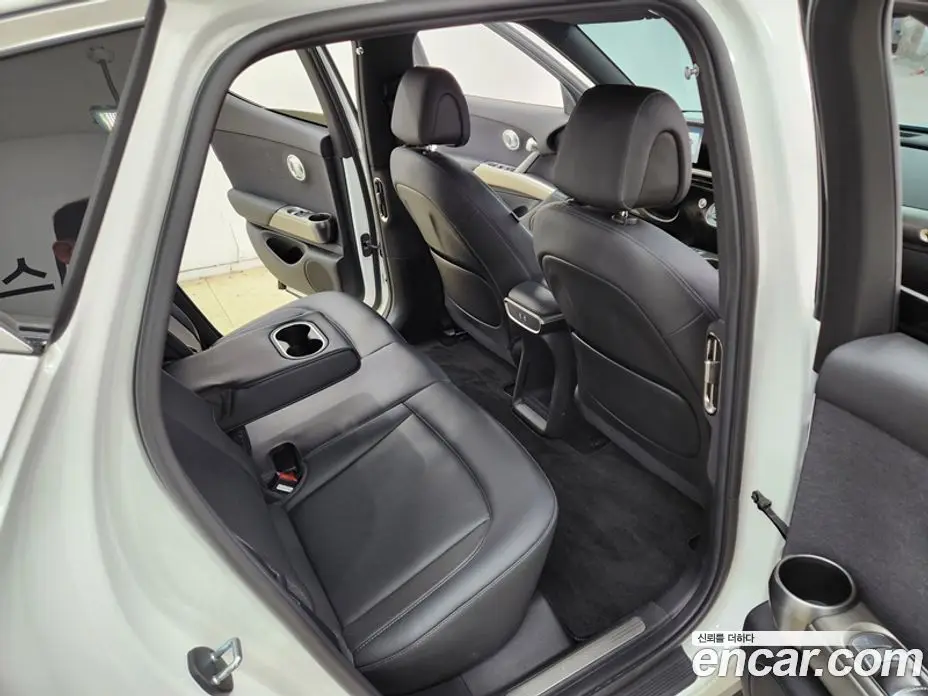 Genesis GV60 2023 0.1 автомат (гидро), фото 15