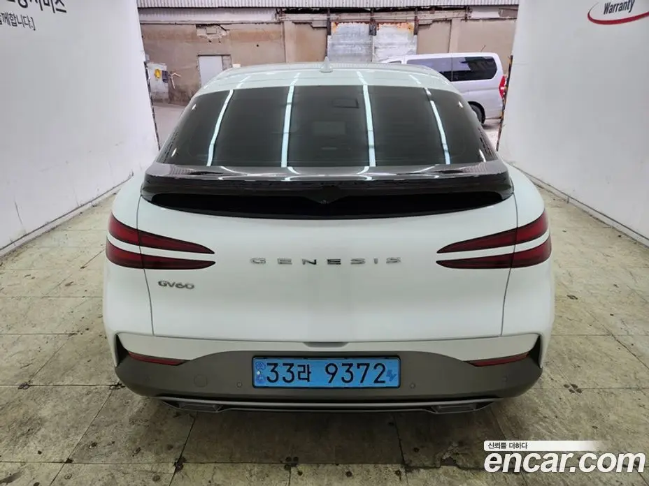 Genesis GV60 2023 0.1 автомат (гидро), фото 5