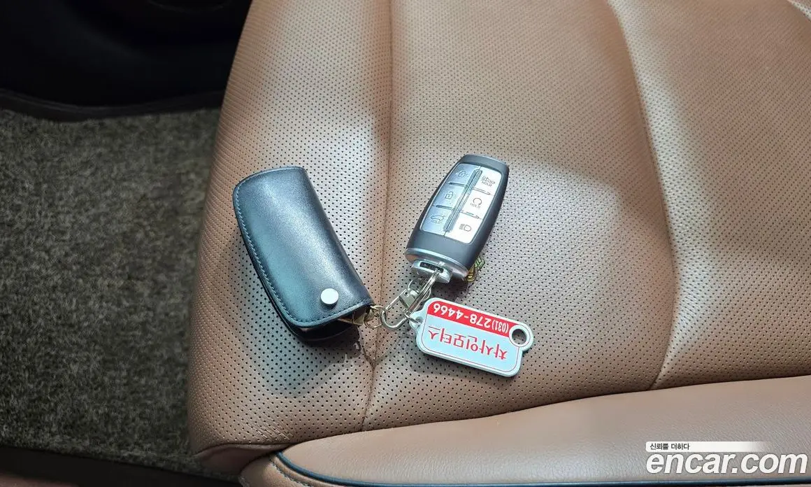 Genesis GV70 2021 2.5 автомат (гидро), фото 21