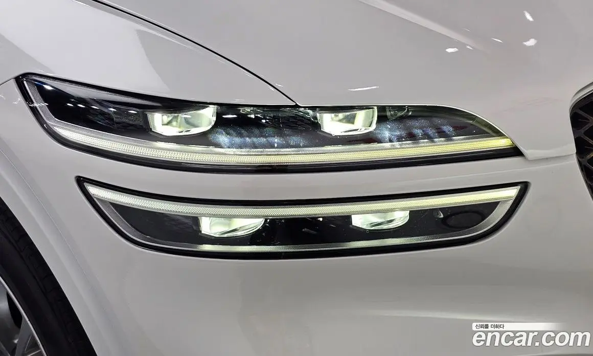 Genesis GV70 2021 2.5 автомат (гидро), фото 8