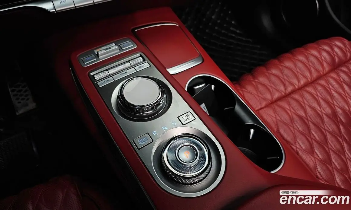Genesis GV70 2021 2.5 автомат (гидро), фото 12